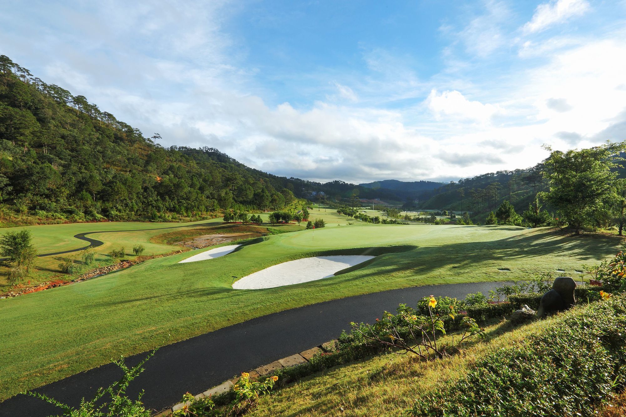 Sam Tuyen Lam Golf & Resorts Da Lat Exterior foto